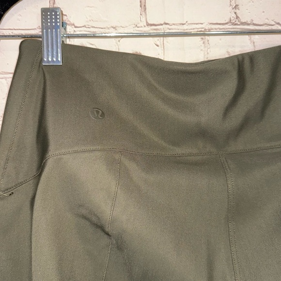 LULULEMON Here To There High Rise 7/8 Pant Size 8 - Picture 10 of 12